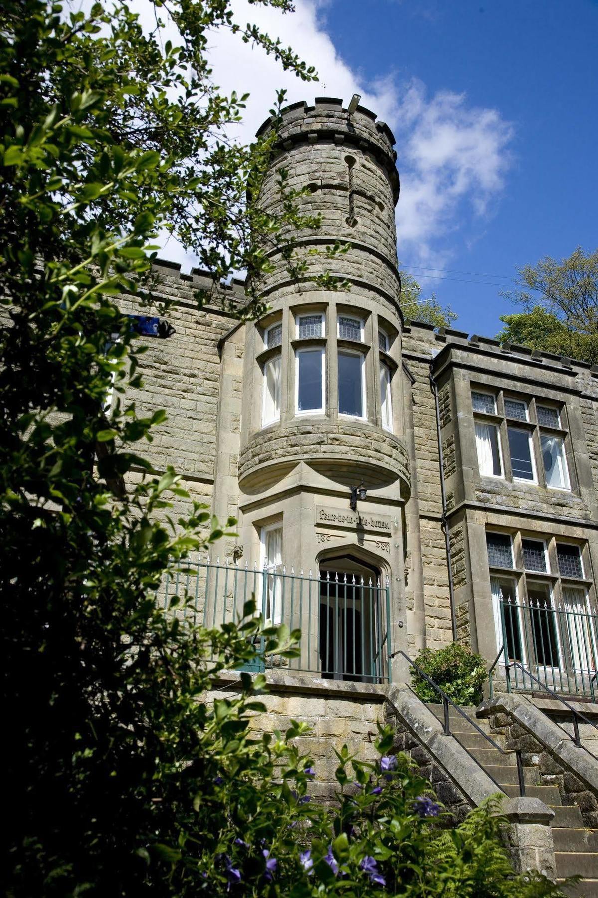 Yha Eyam Hostel Luaran gambar