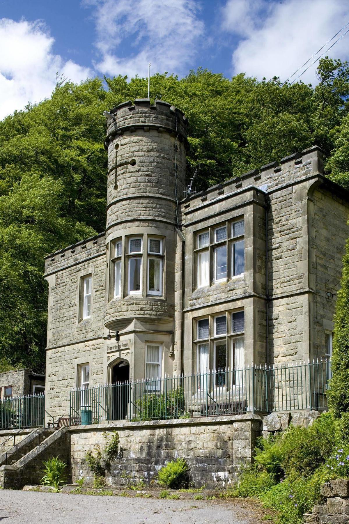 Yha Eyam Hostel Luaran gambar